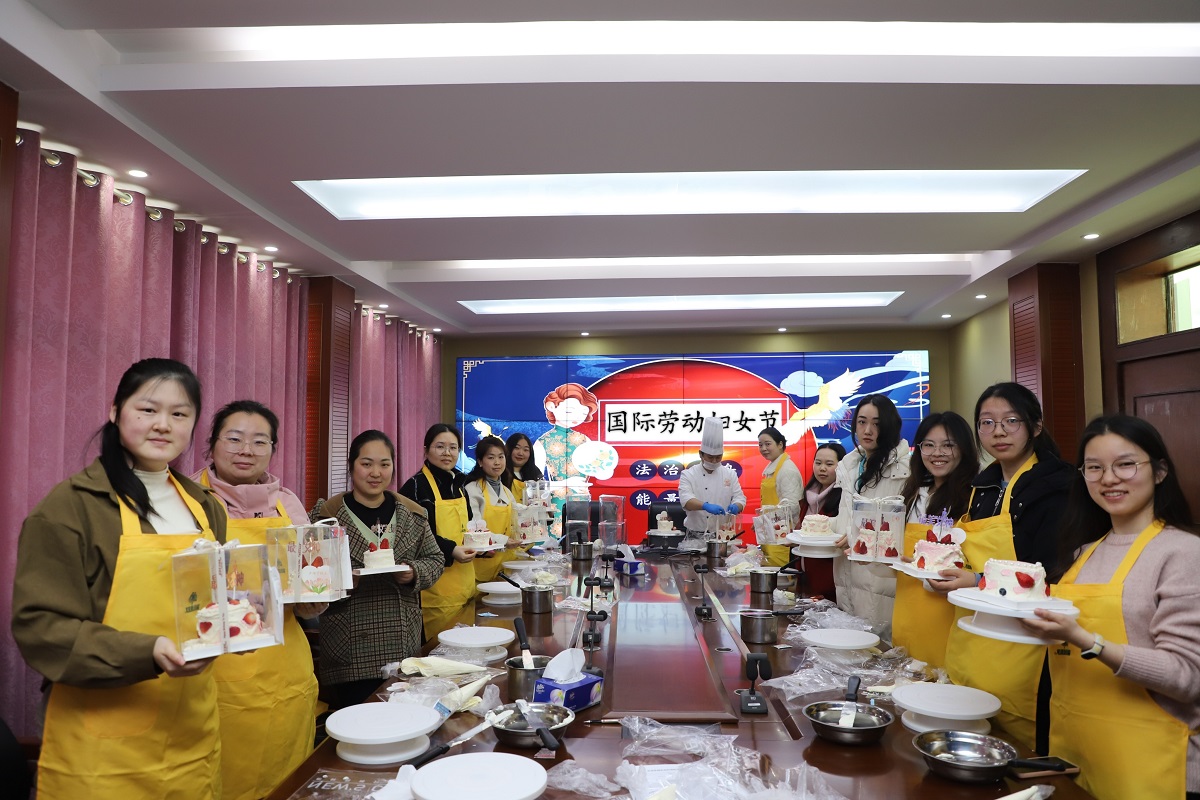 修图2.jpg 修图2.jpg